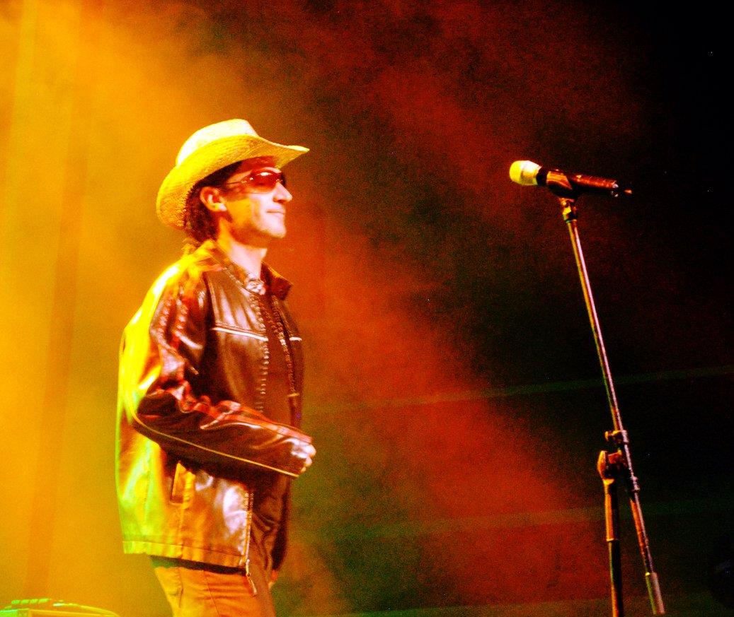 TRIBUTOFEST: U2, George Michael & Bruce Springsteen 04.11.2017 - Magma, Las Americas
